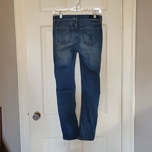 Calvin Klein Ultimate Skinny Jean Size 2 - Picture 2 of 6
